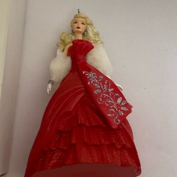 Hallmark Keepsake Red Special 2012 Edition Series Celebration Barbie Ornament OS - Picture 6 of 12